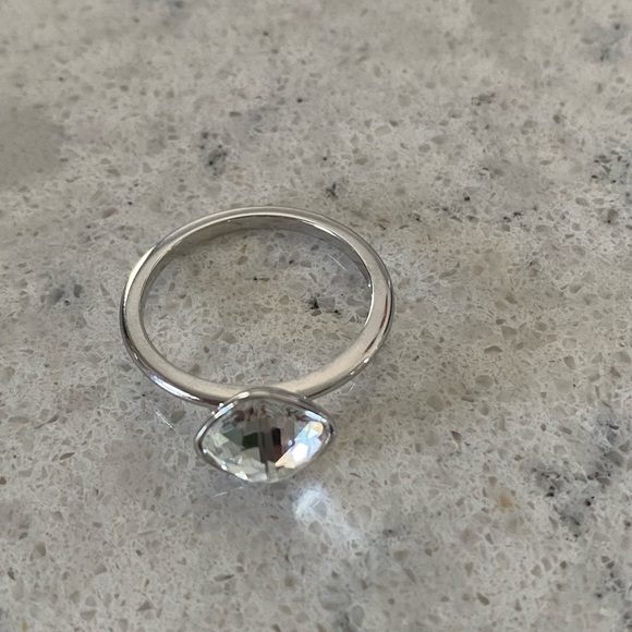 Swarovski Three Ring Set with Teal and Clear Accents Size 55 - Picture 3 of 7